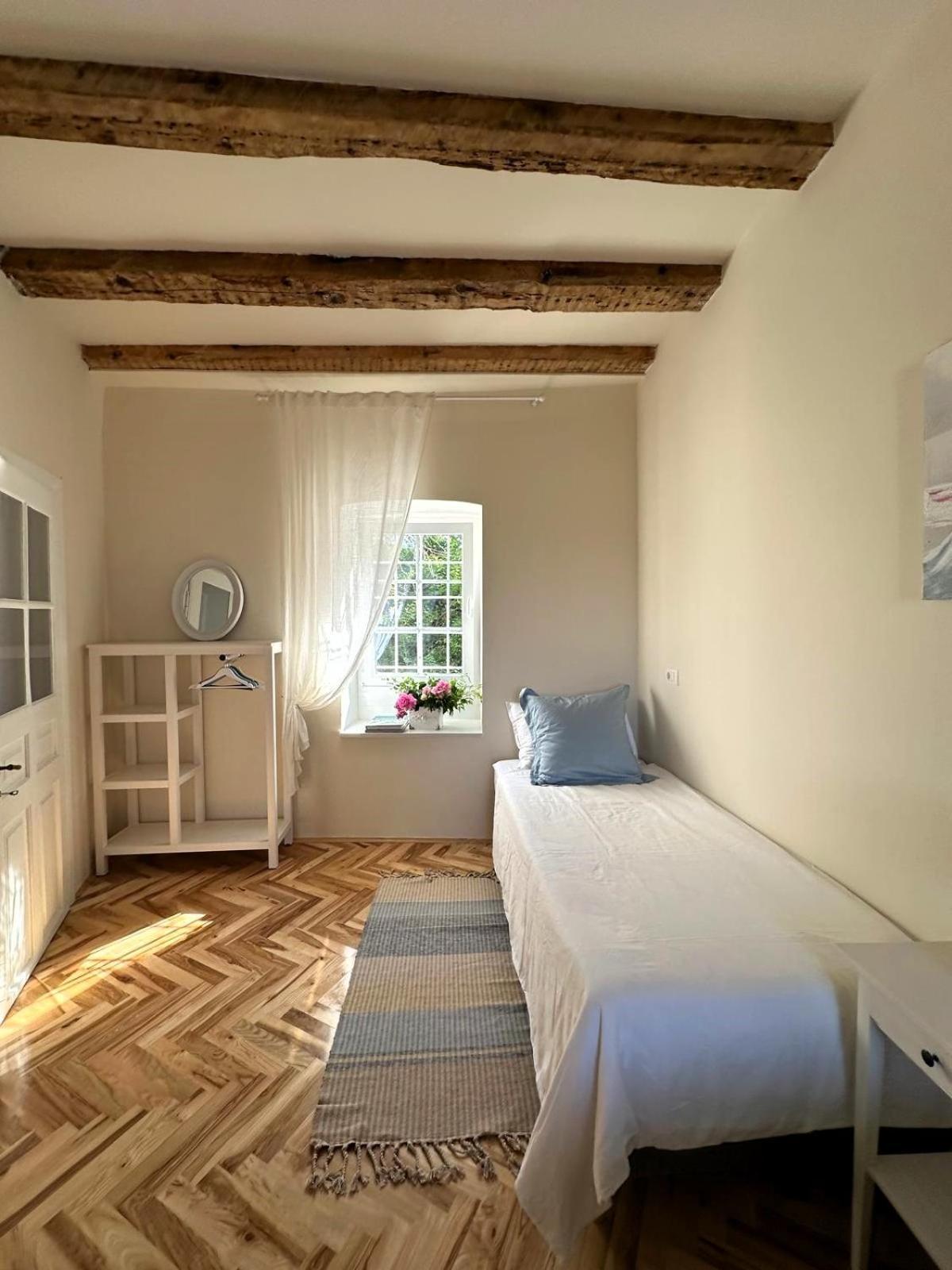 Homestay Cotton House